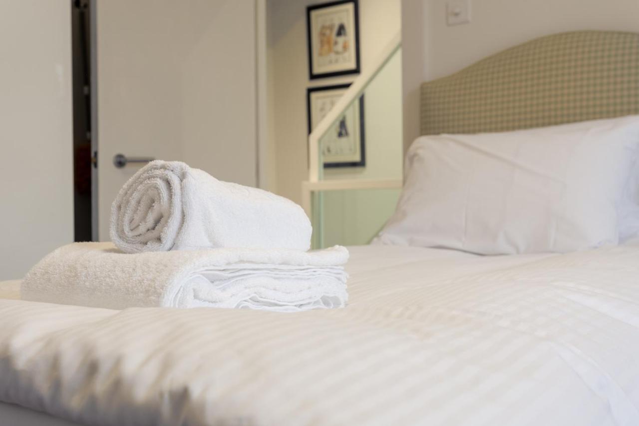 2 Bedroom Apartment Hammersmith Grove Sleeps 4 London Exterior foto